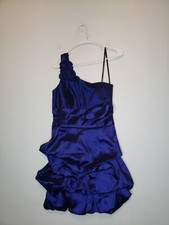 Vtg Masquerade Juniors 9 Mini